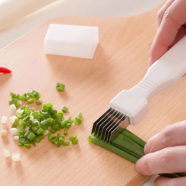SHRED SILK THE KNIFE(BUY ONE GET TWO FREE!)